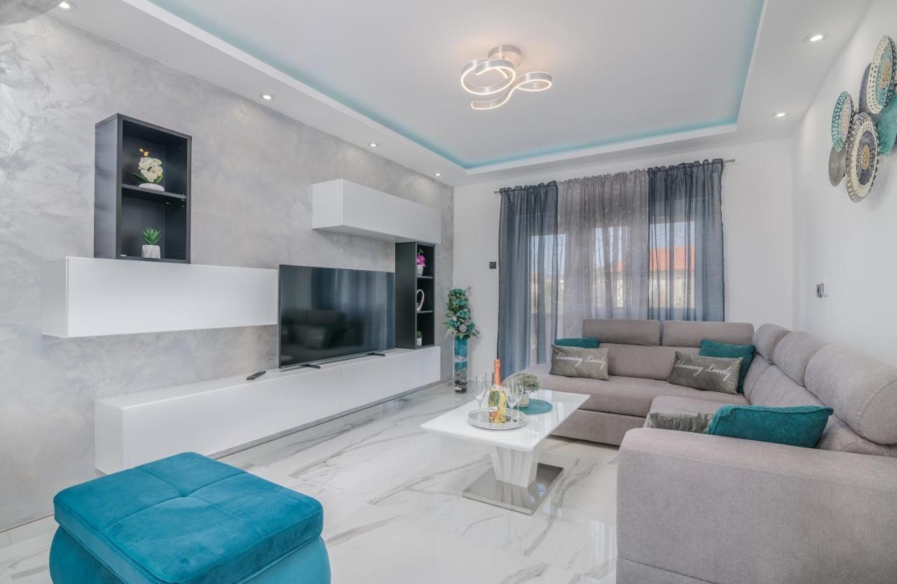 Apartman Luxury Lure Krk Town Dış mekan fotoğraf