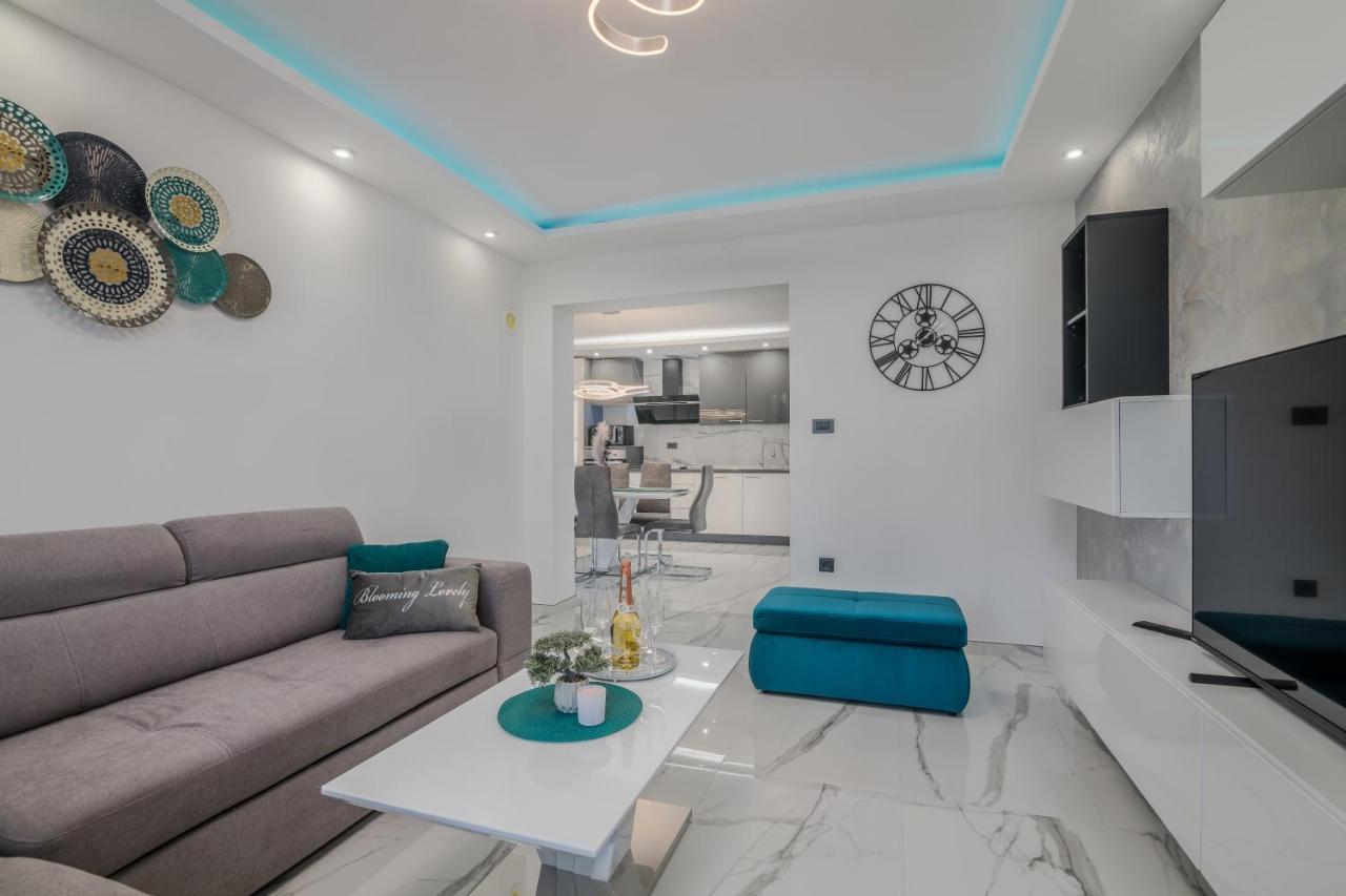 Apartman Luxury Lure Krk Town Dış mekan fotoğraf